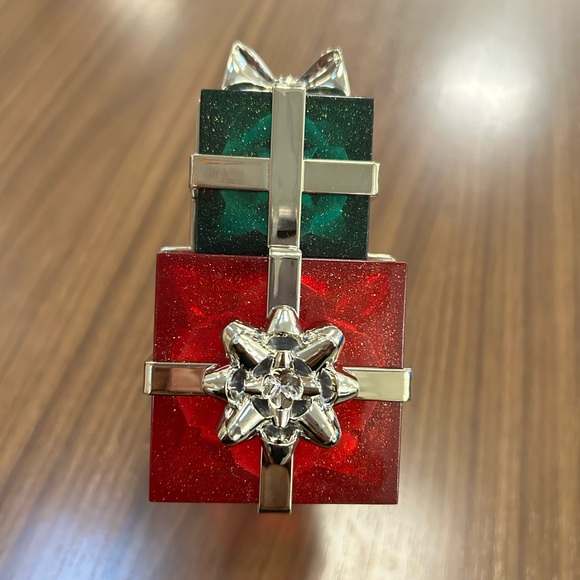 Bath & Body Works Gifts Fragrance and Night Light Plug In - Picture 1 of 2